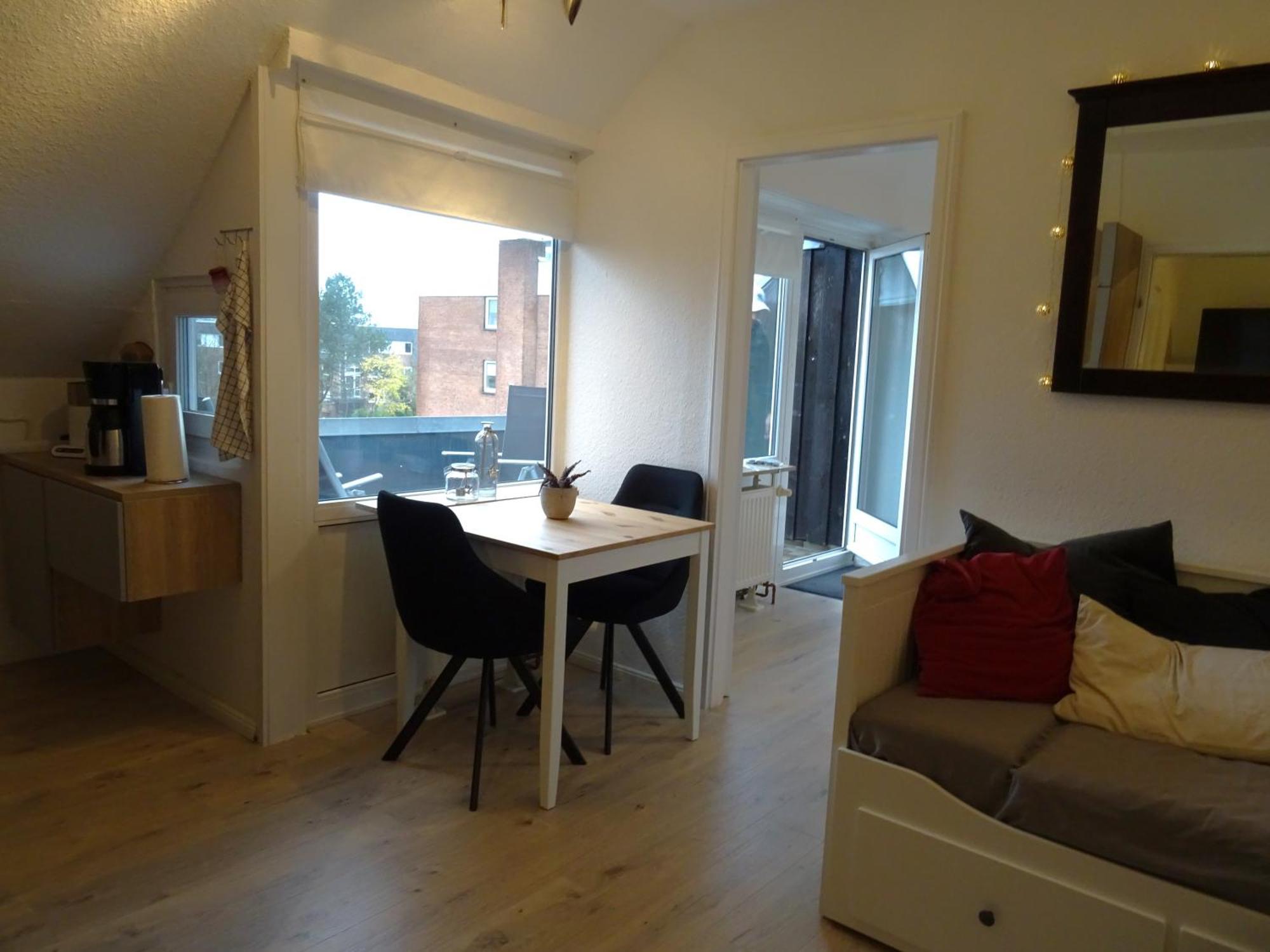 Ferienwohnung Am Marktplatz - Zentrale Lage Vor Den Toren Flensburgs, Mit Vollstaendiger Ausstattung Und Balkon 哈里斯莱 外观 照片